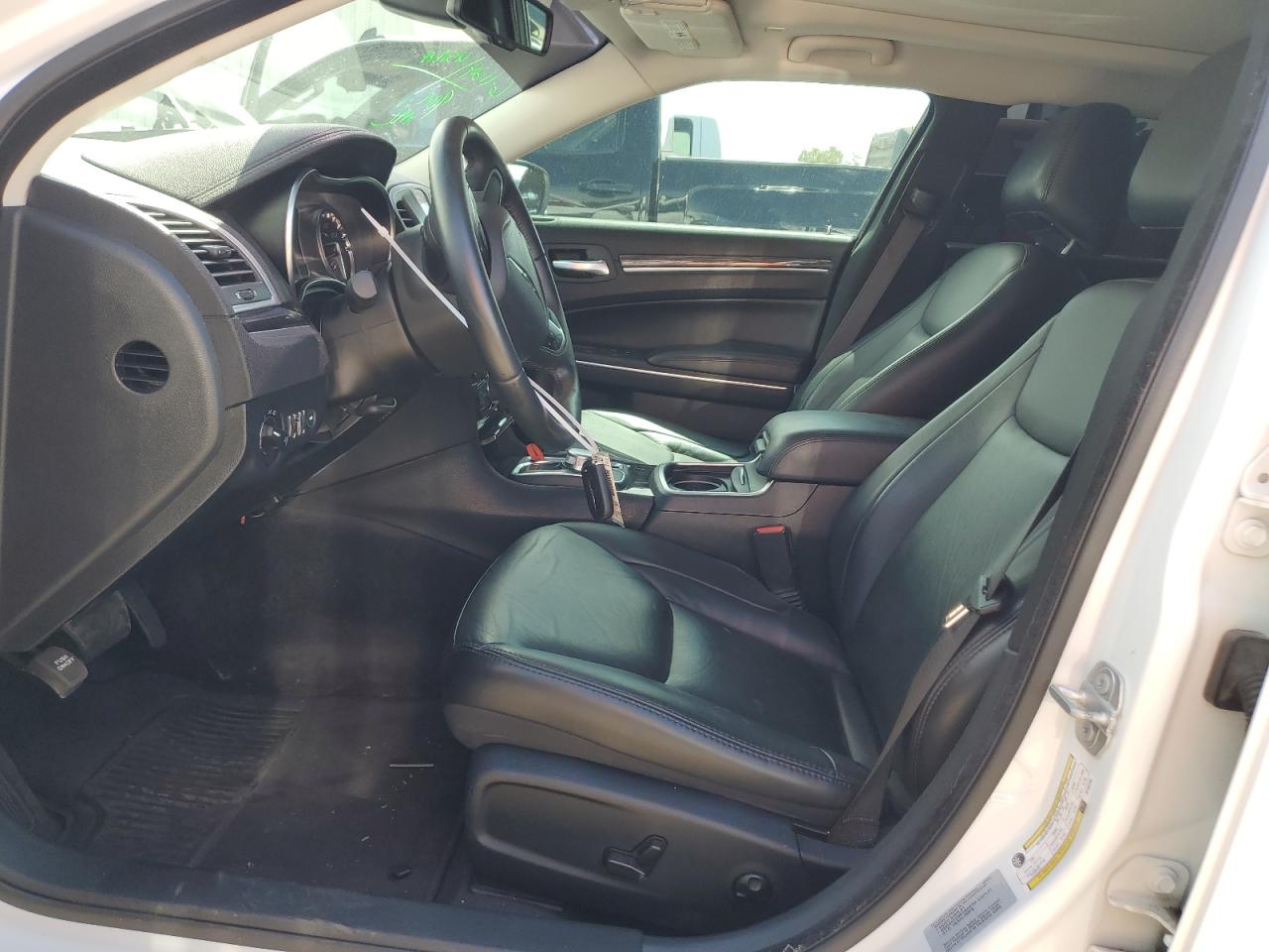 2018 Chrysler 300 Touring VIN: 2C3CCAAG2JH130188 Lot: 58988854