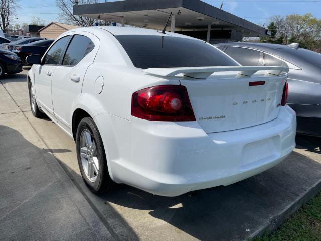 Седаны DODGE AVENGER 2013 Белый