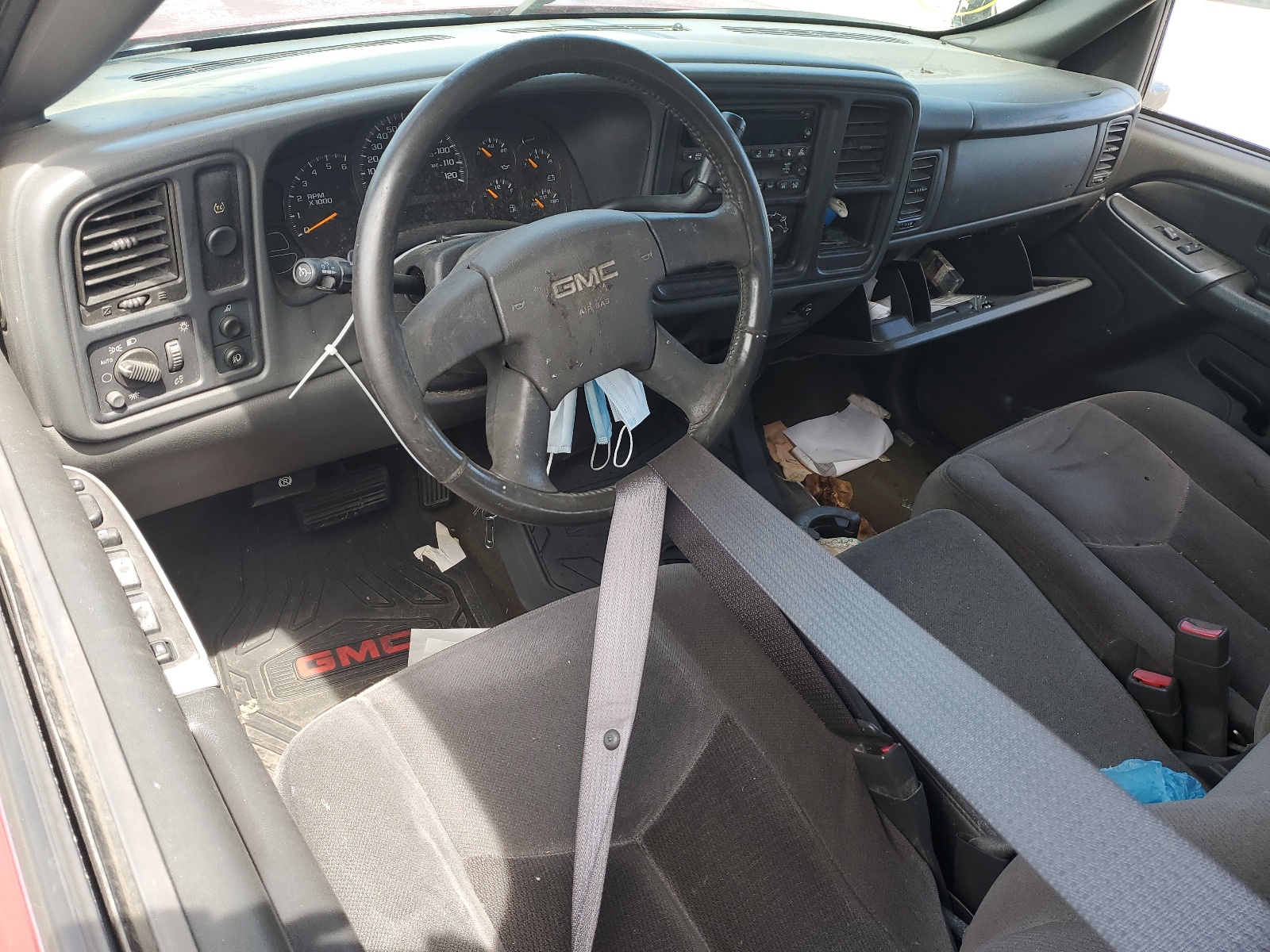 2GTEC13T841375282 2004 GMC New Sierra C1500