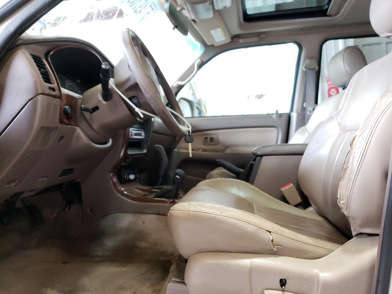 2000 Toyota 4Runner Limited VIN: JT3HN87R8Y0270701 Lot: 57497054