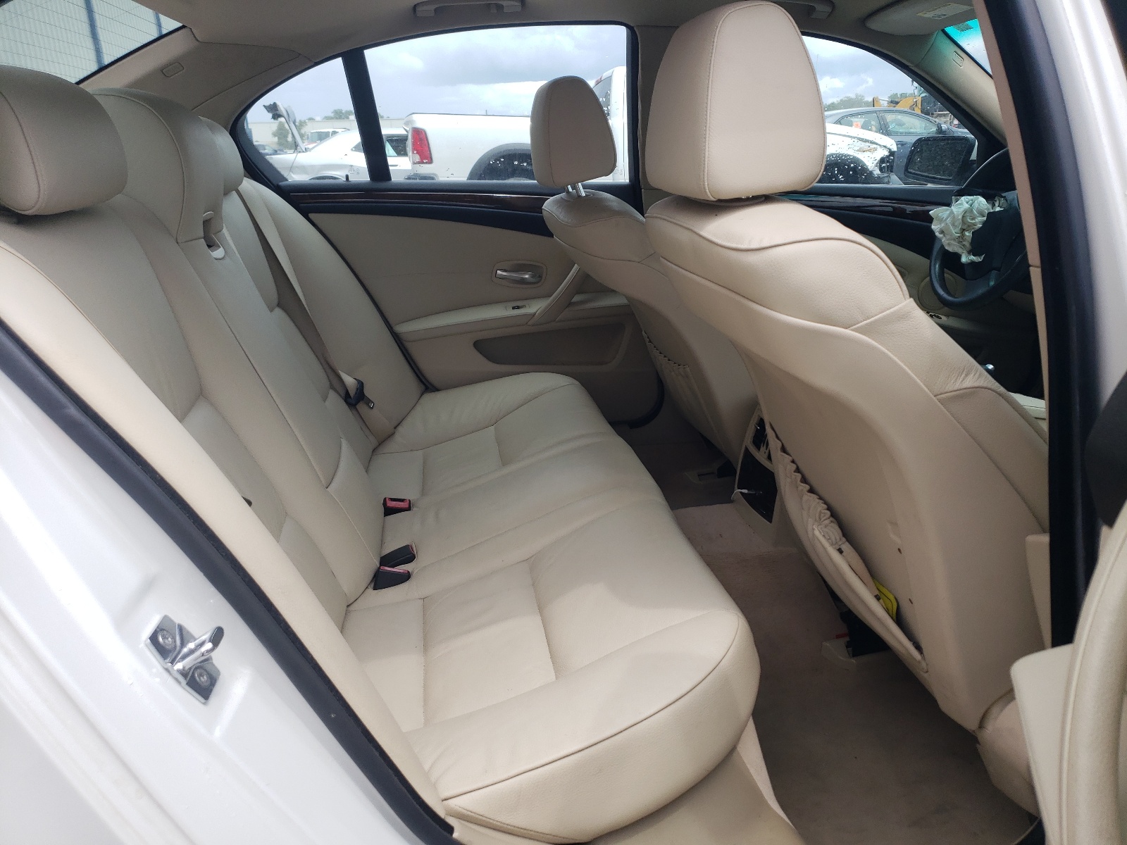 WBANW13518CN54639 2008 BMW 535 I