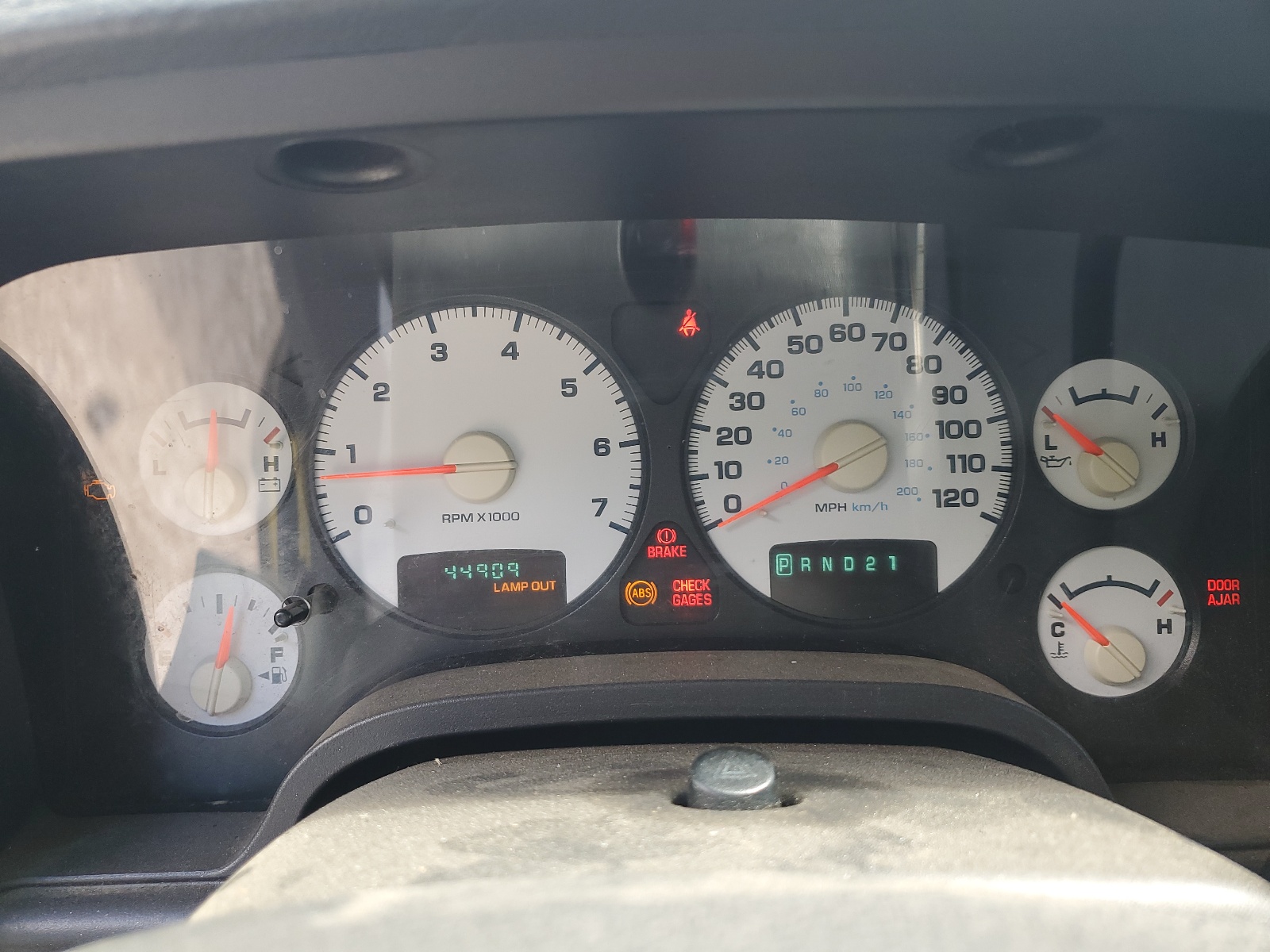 3D7KU26D04G149325 2004 Dodge Ram 2500 St