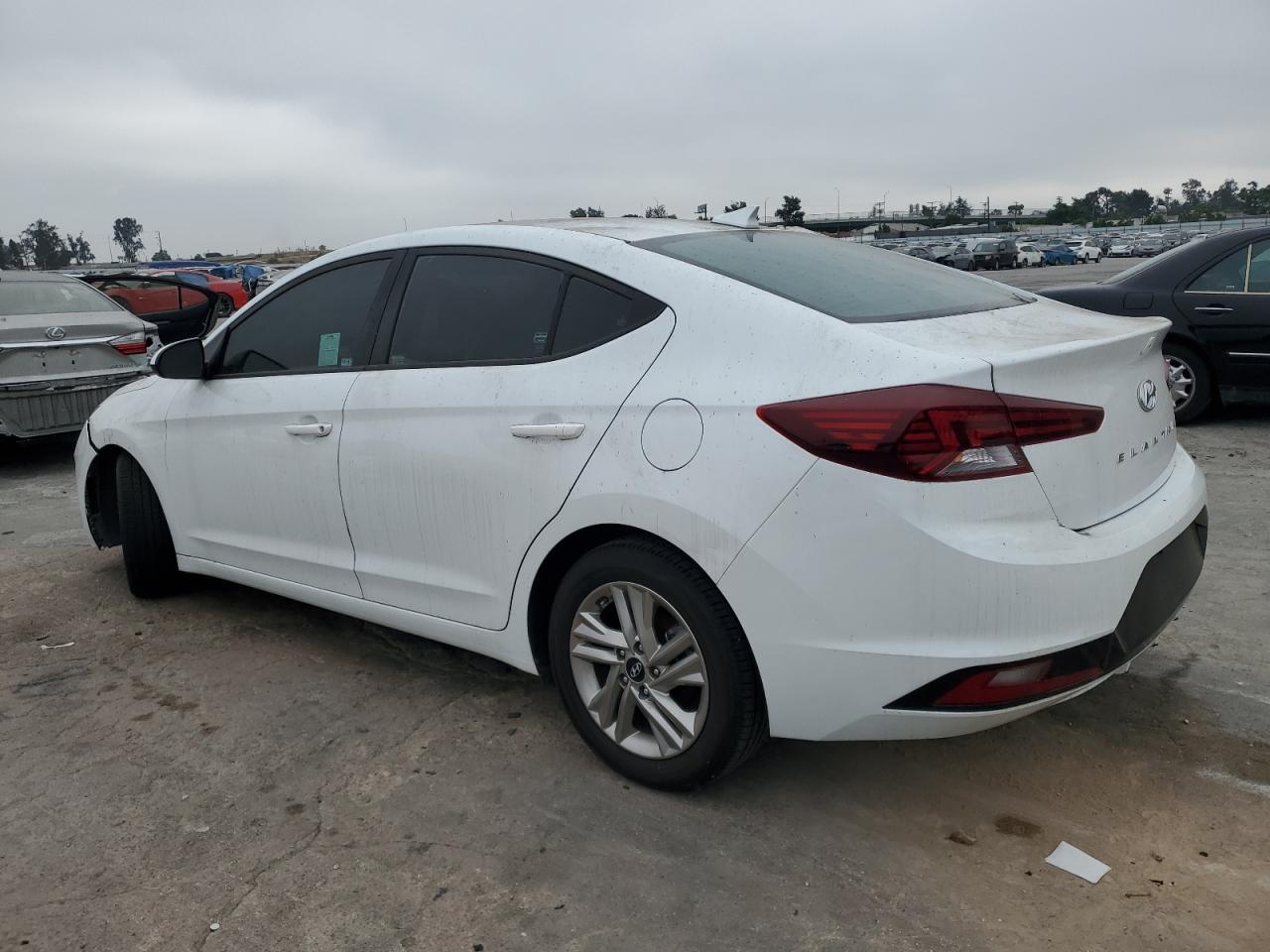 5NPD84LF8LH512615 2020 HYUNDAI ELANTRA - Image 2