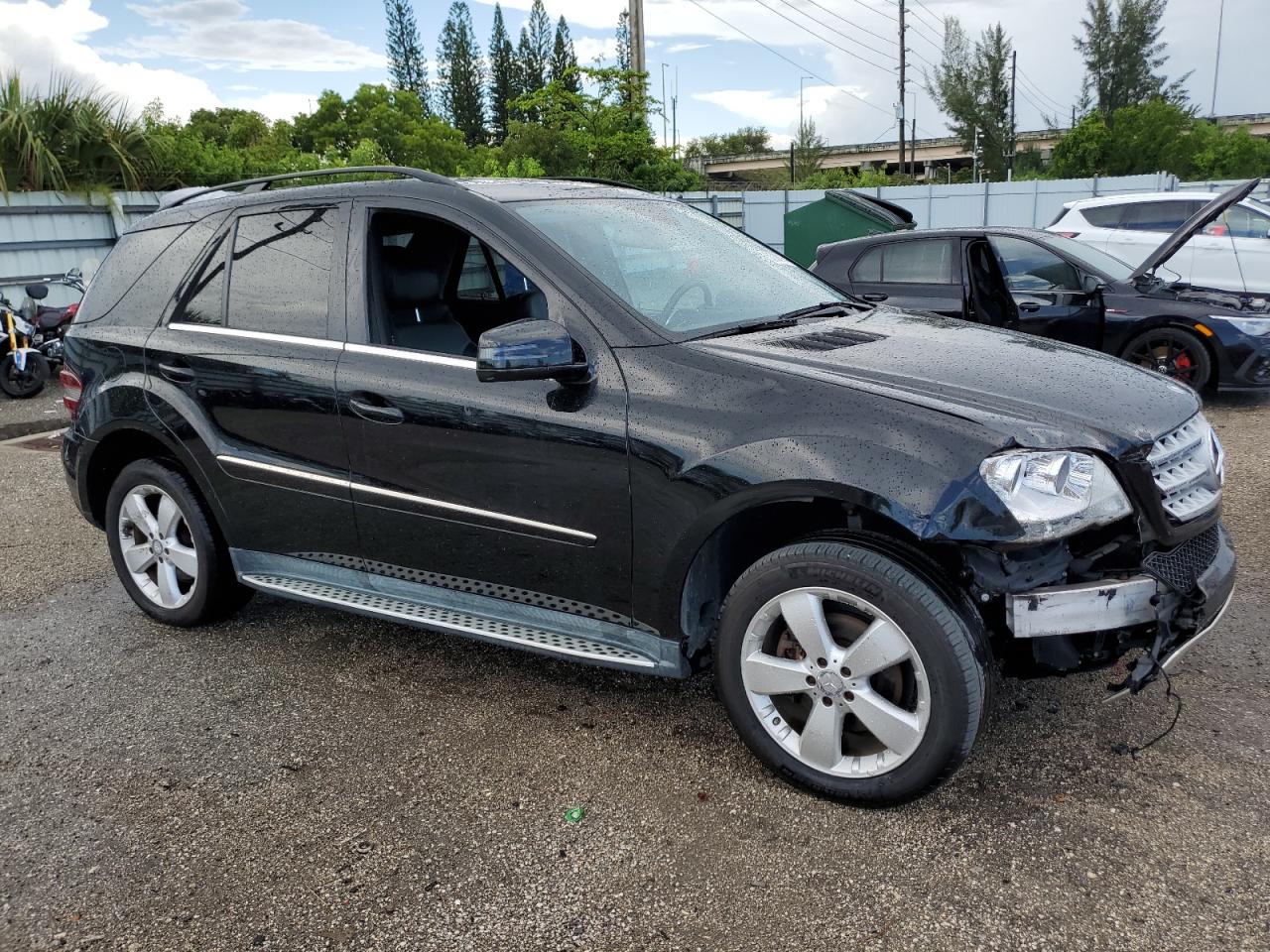 2011 Mercedes-Benz Ml 350 4Matic VIN: 4JGBB8GB7BA706707 Lot: 61038194