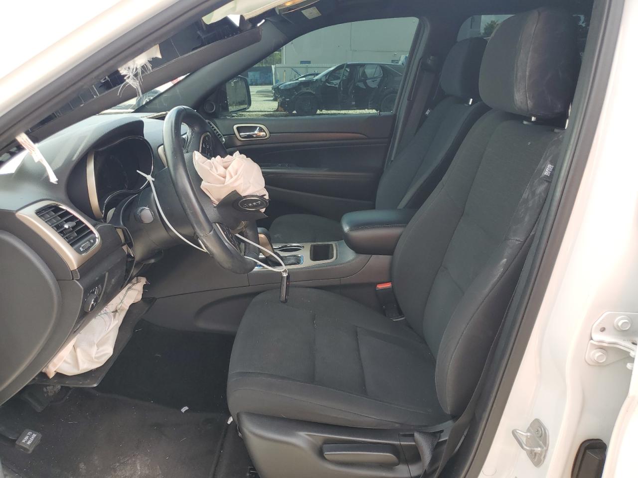 2017 Jeep Grand Cherokee Laredo VIN: 1C4RJEAG4HC837812 Lot: 60811434