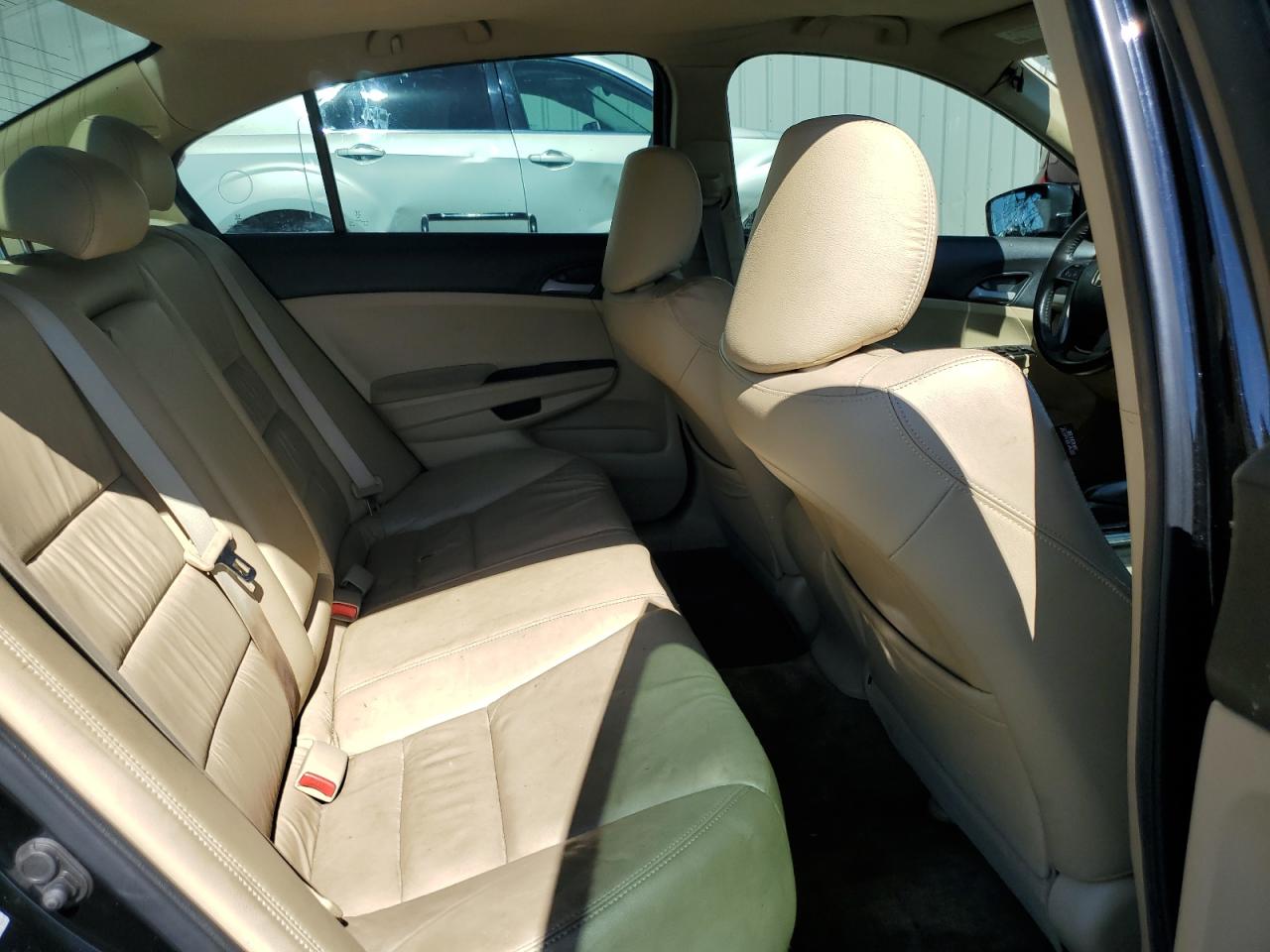 1HGCP2F66CA139792 2012 Honda Accord Se