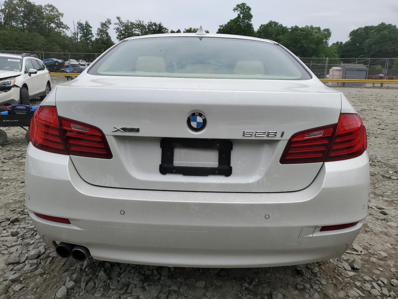 WBA5A7C54ED615196 2014 BMW 528 Xi