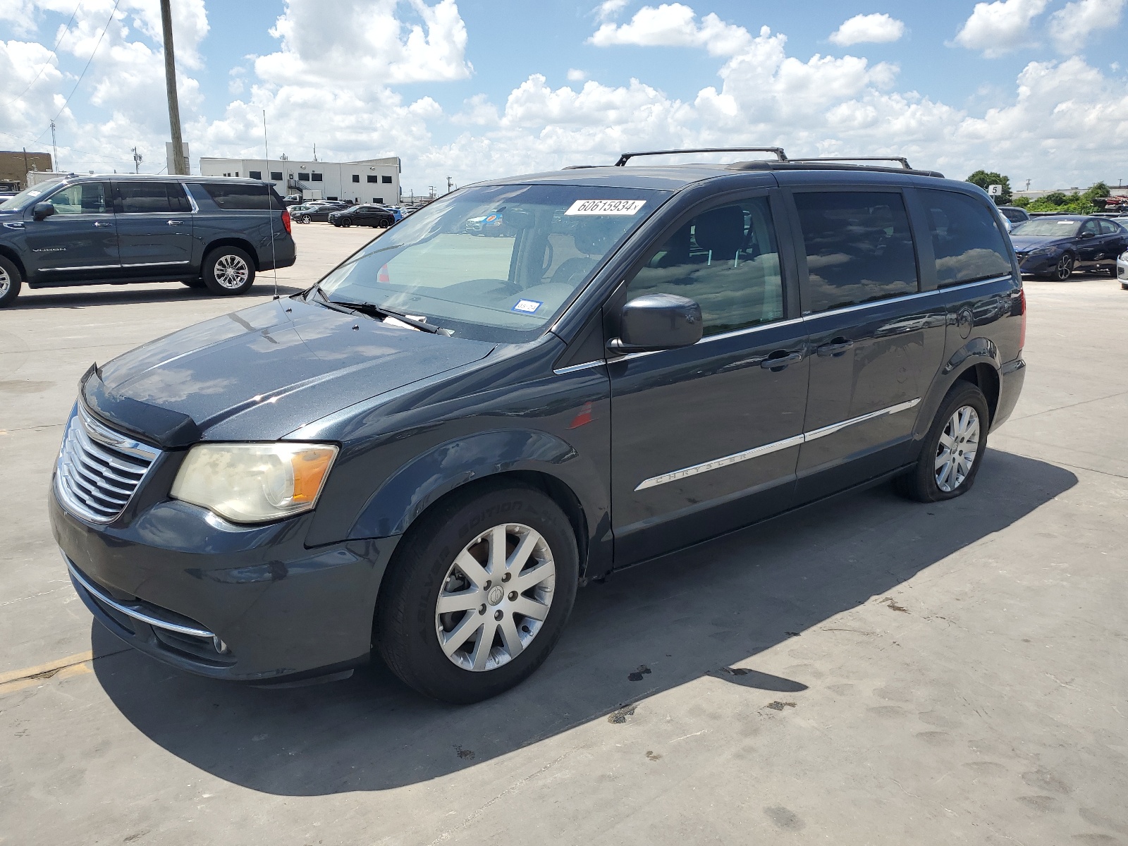 2014 Chrysler Town & Country Touring vin: 2C4RC1BG5ER277335