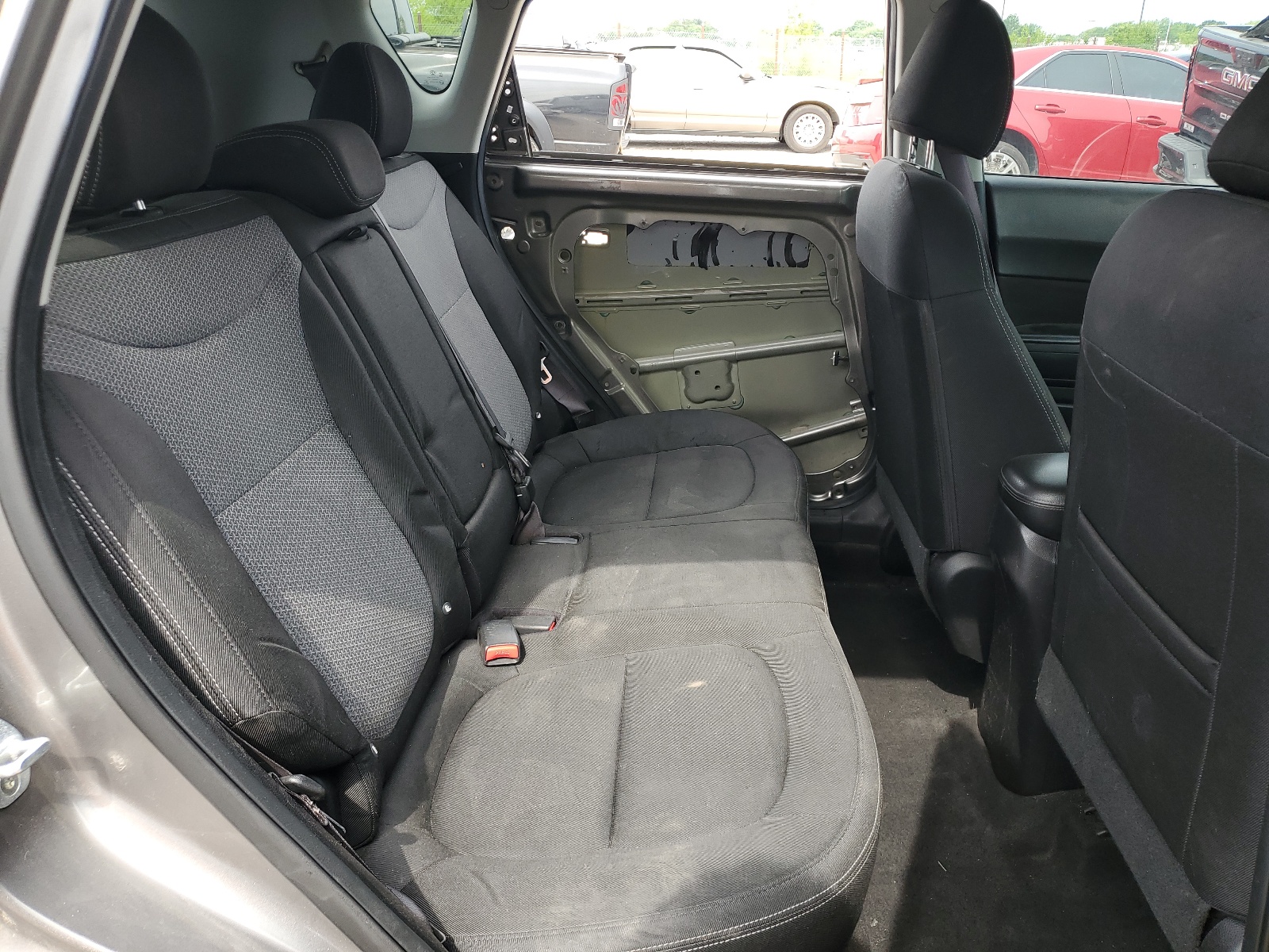 KNDJP3A54J7541010 2018 Kia Soul +