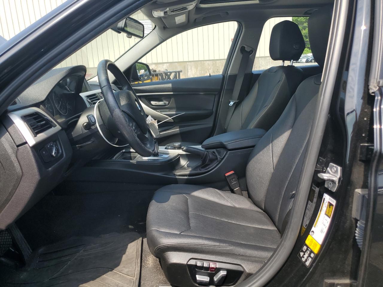 2017 BMW 320 Xi VIN: WBA8A3C58HK691512 Lot: 58888274