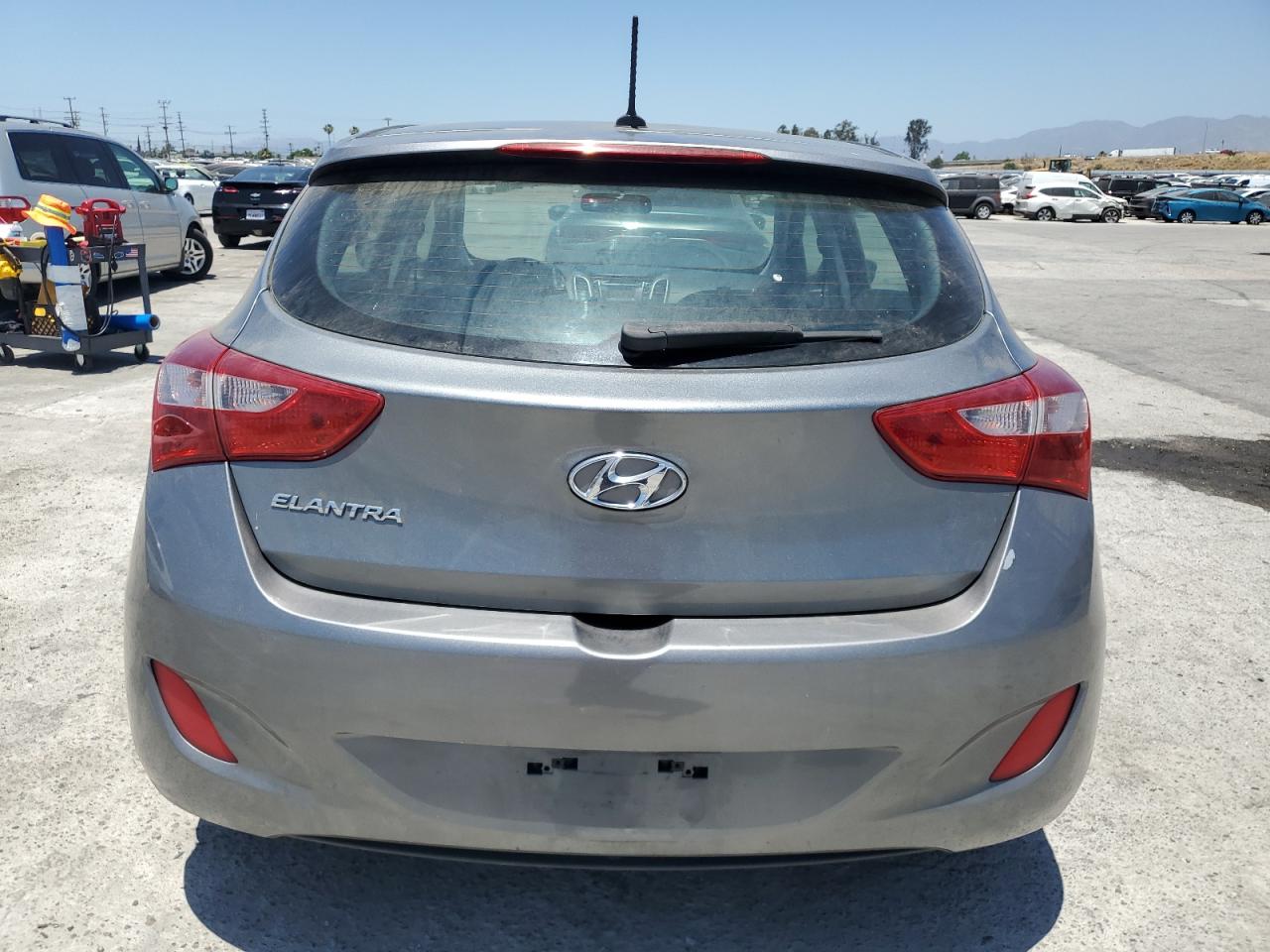 2017 Hyundai Elantra Gt VIN: KMHD35LH0HU378570 Lot: 60815754