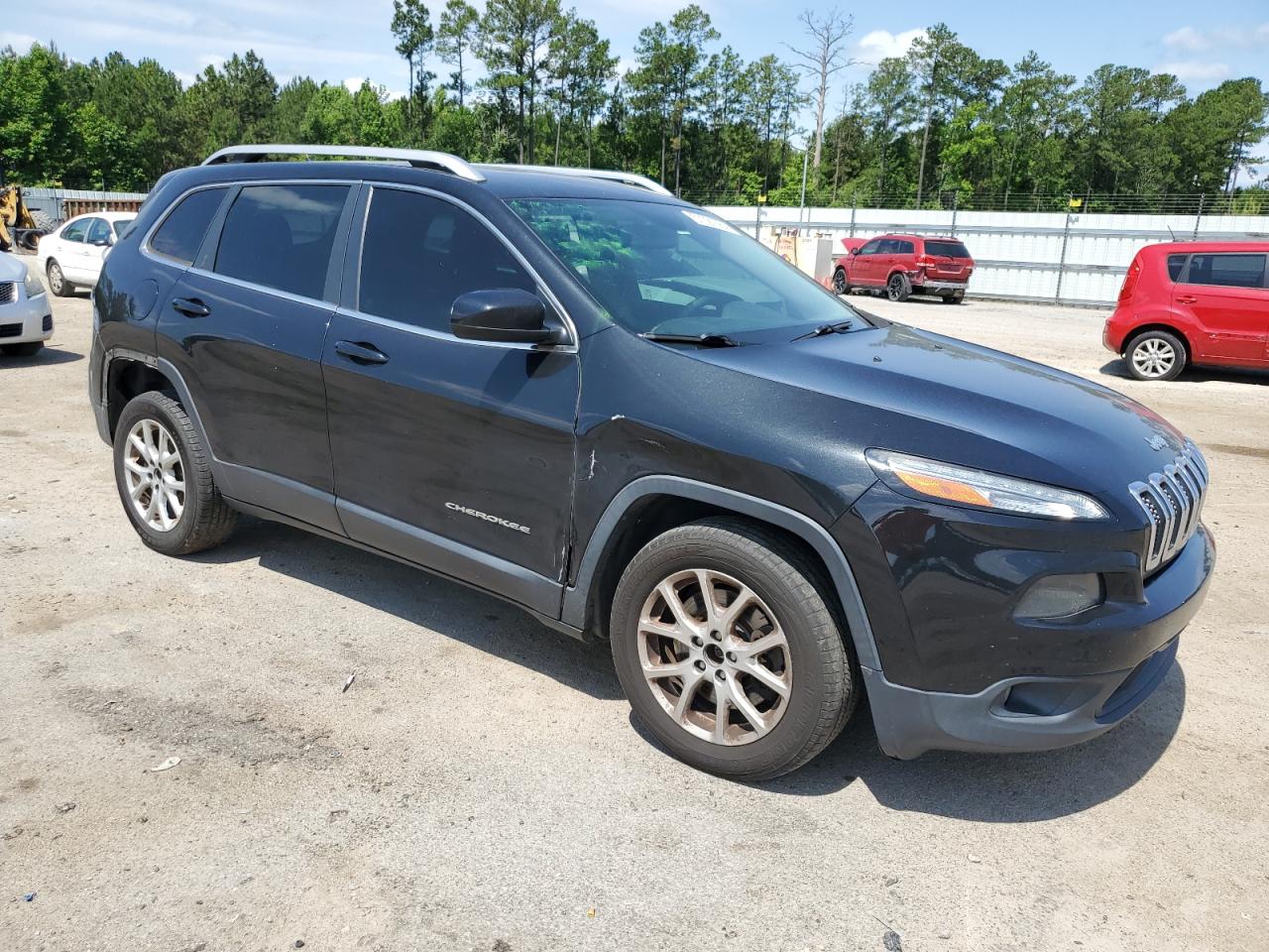 2015 Jeep Cherokee Latitude VIN: 1C4PJLCB5FW655836 Lot: 57321684
