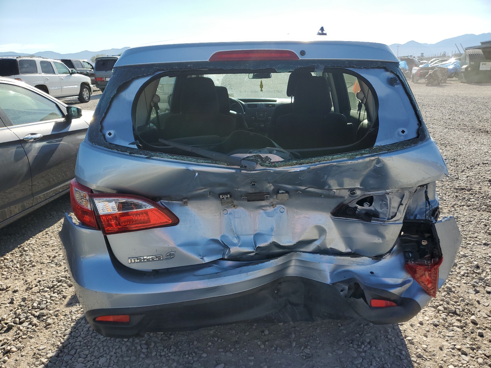 JM1CW2BLXC0133061 2012 Mazda 5