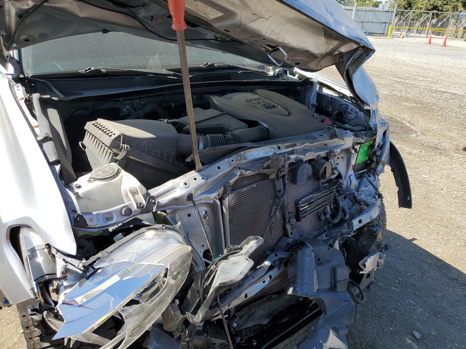 3TMBZ5DN9JM015757 2018 Toyota Tacoma Double Cab