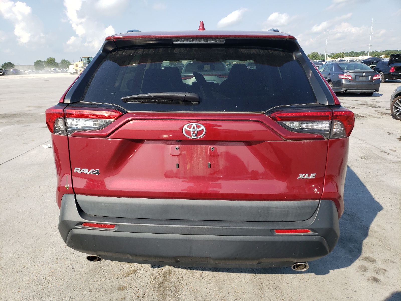 2021 Toyota Rav4 Xle vin: 2T3W1RFV5MW155076