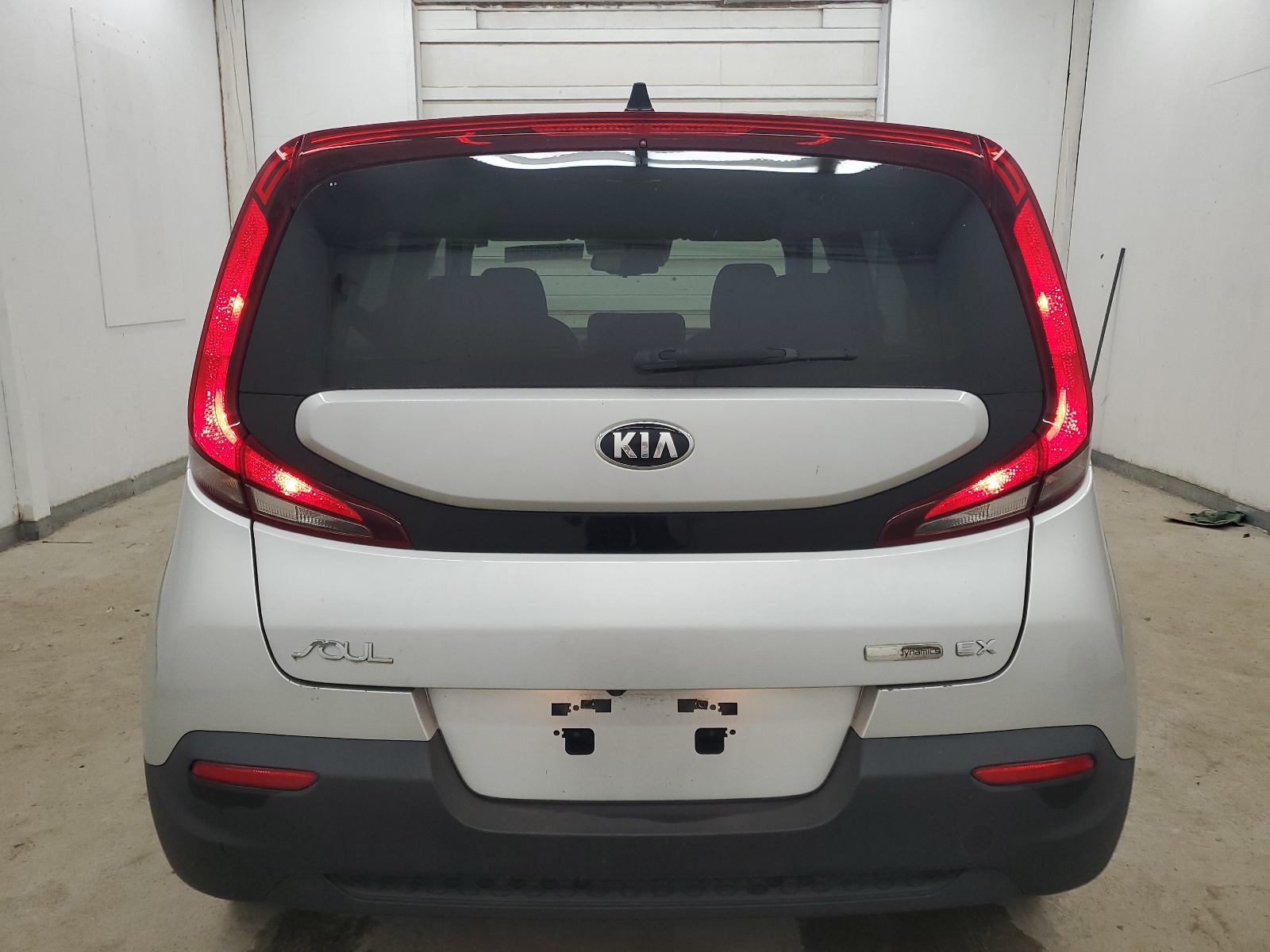 KNDJ33AU5L7735695 2020 Kia Soul Ex