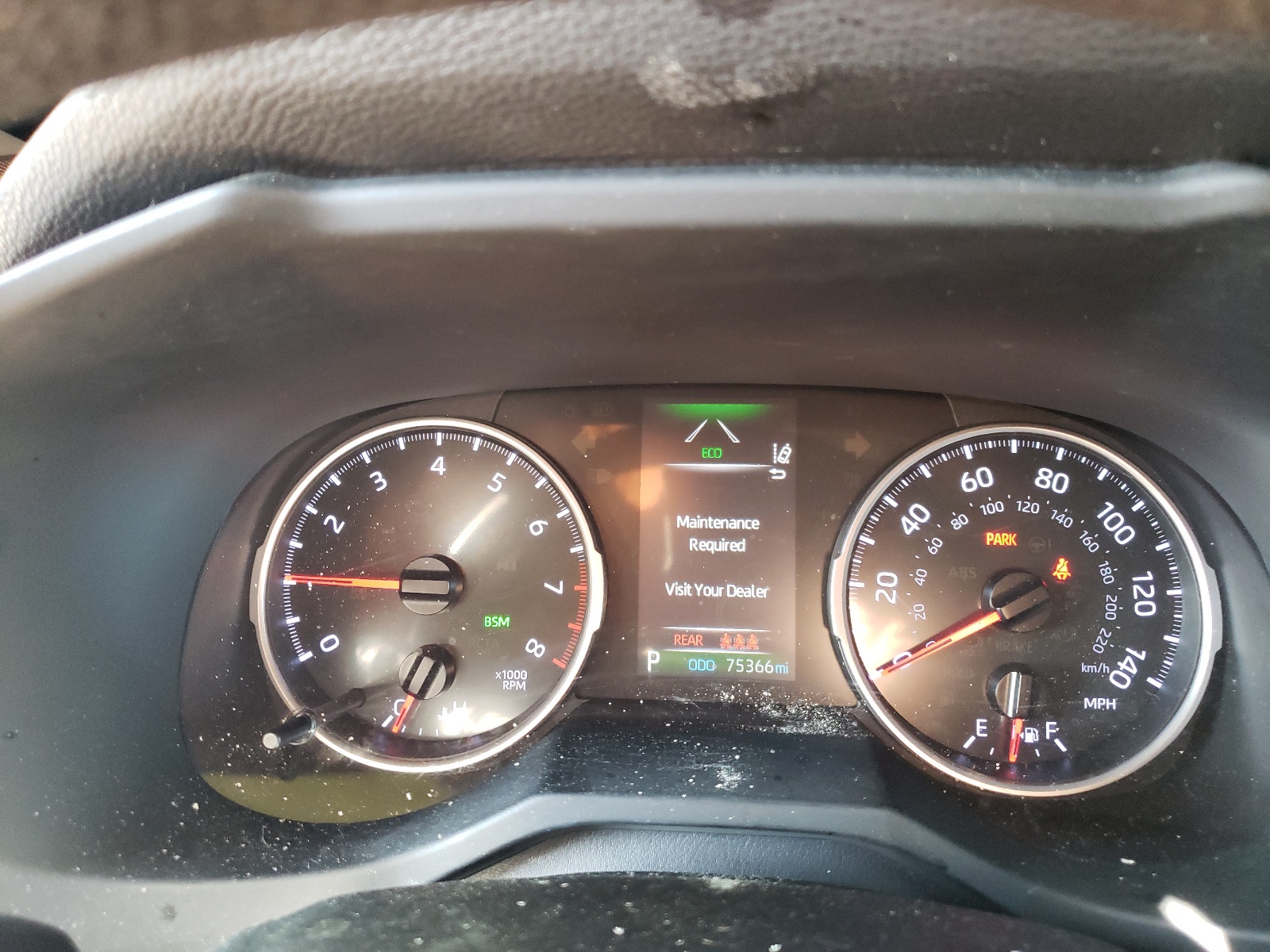 JTMP1RFV4KD026776 2019 Toyota Rav4 Xle