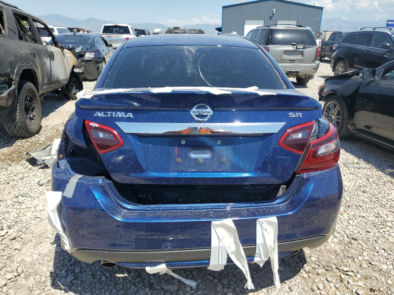 2017 Nissan Altima - Image 6