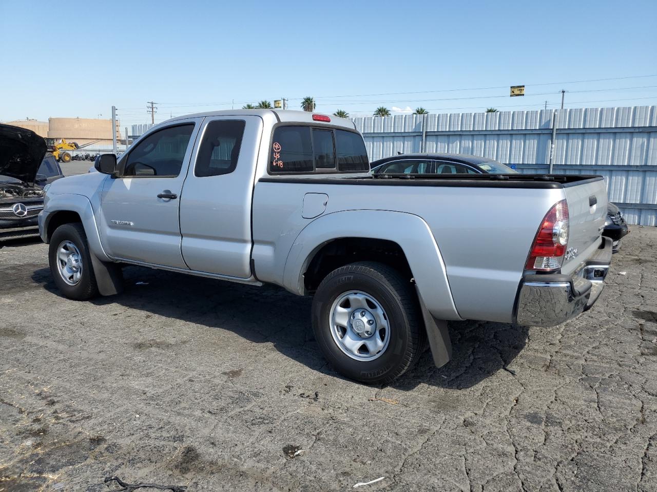 VIN 5TFTX4GN9DX017085 2013 TOYOTA TACOMA no.2