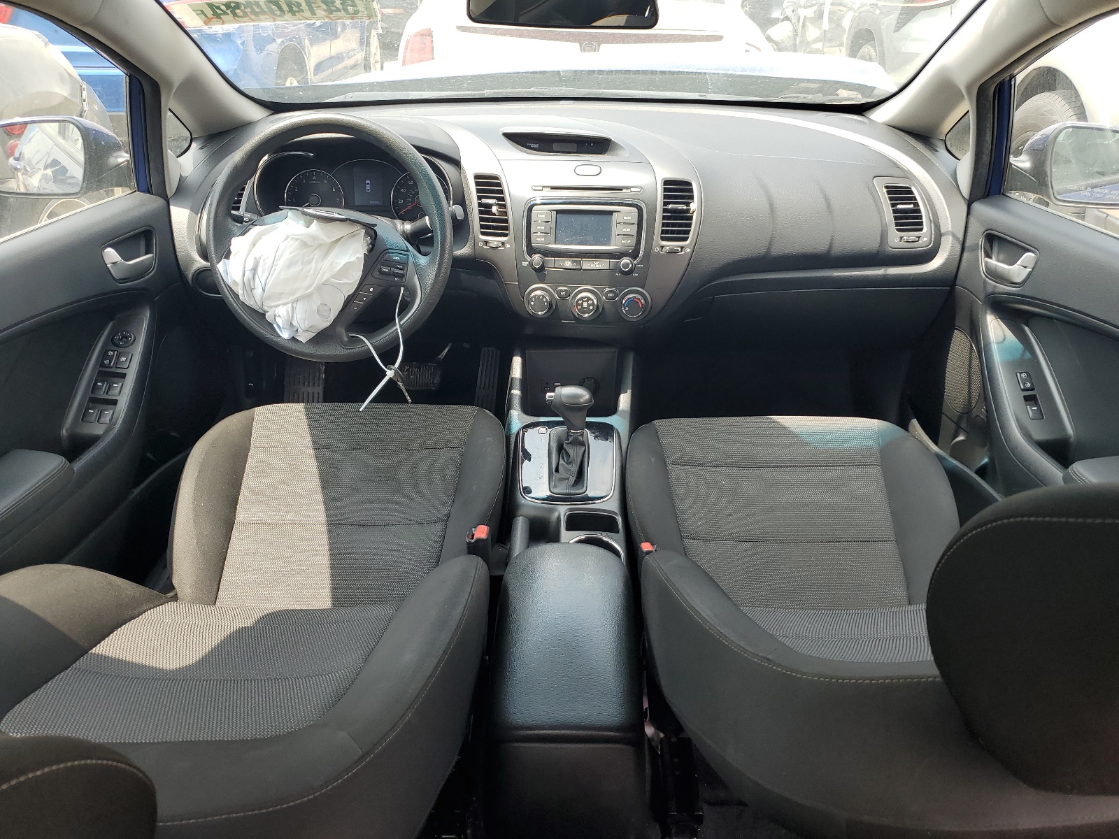 3KPFK4A71JE272671 2018 Kia Forte Lx