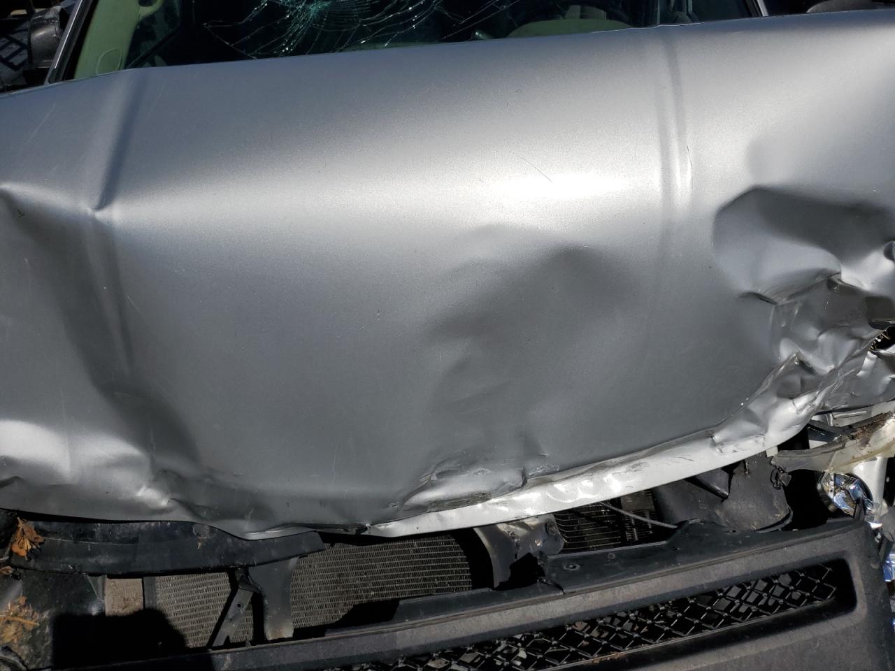 2010 Chevrolet Silverado - Image 11