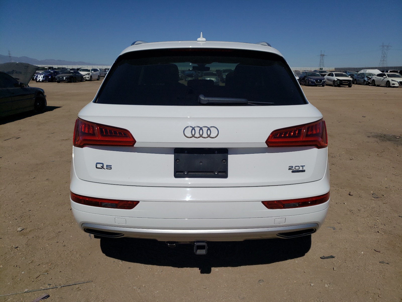 WA1ANAFY4J2019434 2018 Audi Q5 Premium