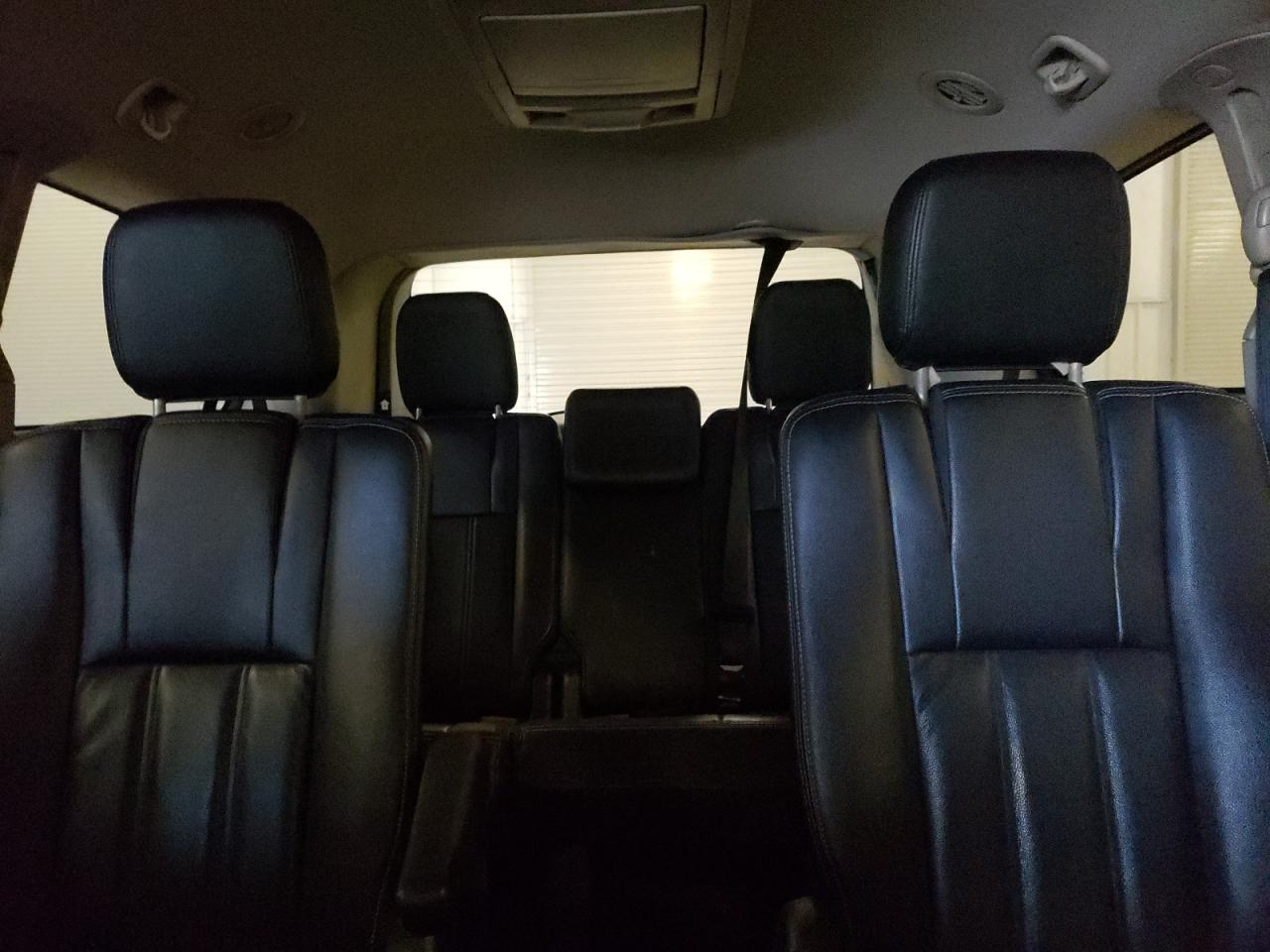 2014 Chrysler Town & Country Touring VIN: 2C4RC1BG8ER400402 Lot: 58683064