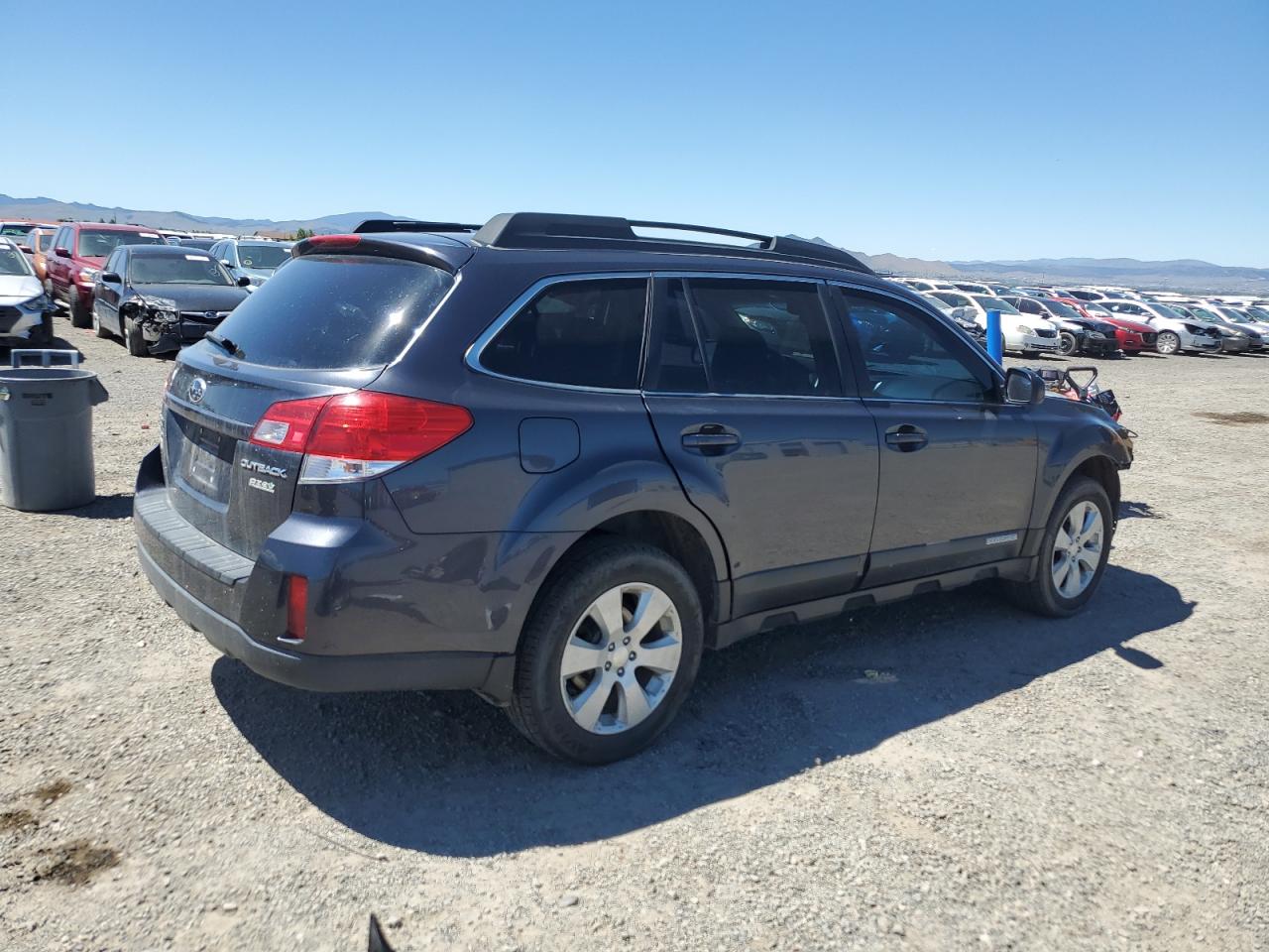 2011 Subaru Outback - Image 3