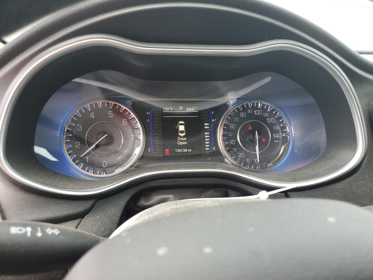 2015 Chrysler 200 Limited VIN: 1C3CCCAB5FN741475 Lot: 60530524