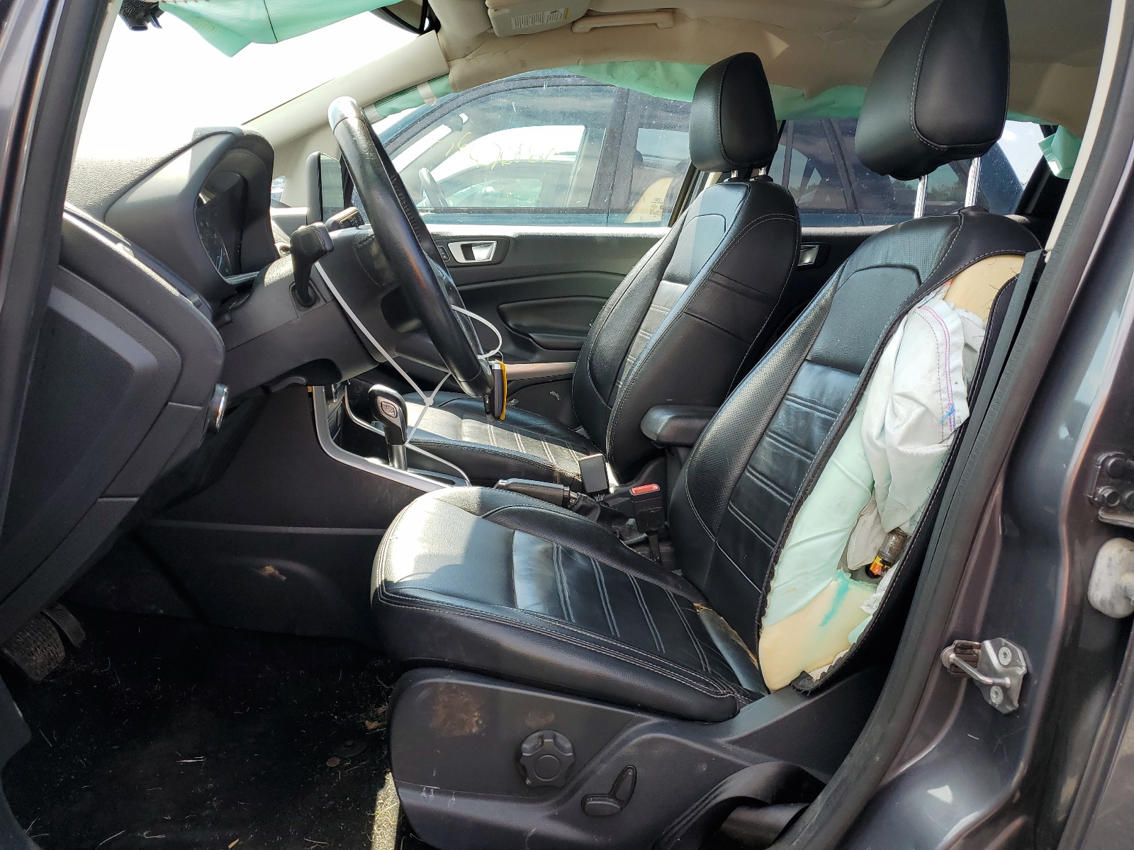 MAJ3P1VE7JC203430 2018 Ford Ecosport Titanium