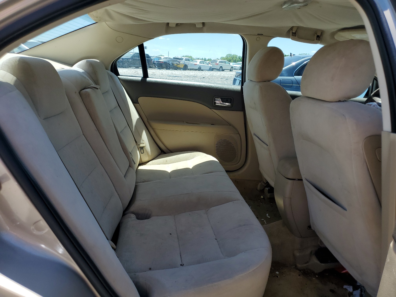 3FAHP07Z07R114115 2007 Ford Fusion Se