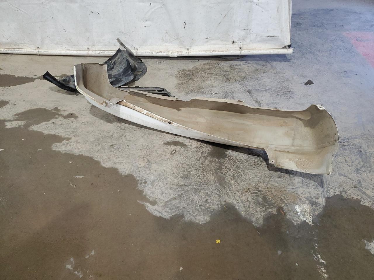 2000 Toyota Camry Ce VIN: JT2BG22K9Y0385996 Lot: 59425774