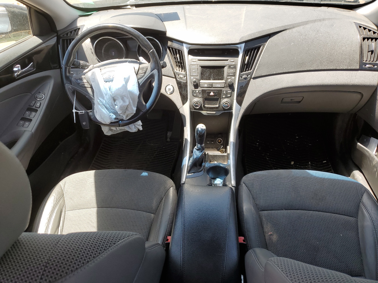 5NPEC4AB1EH845289 2014 Hyundai Sonata Se