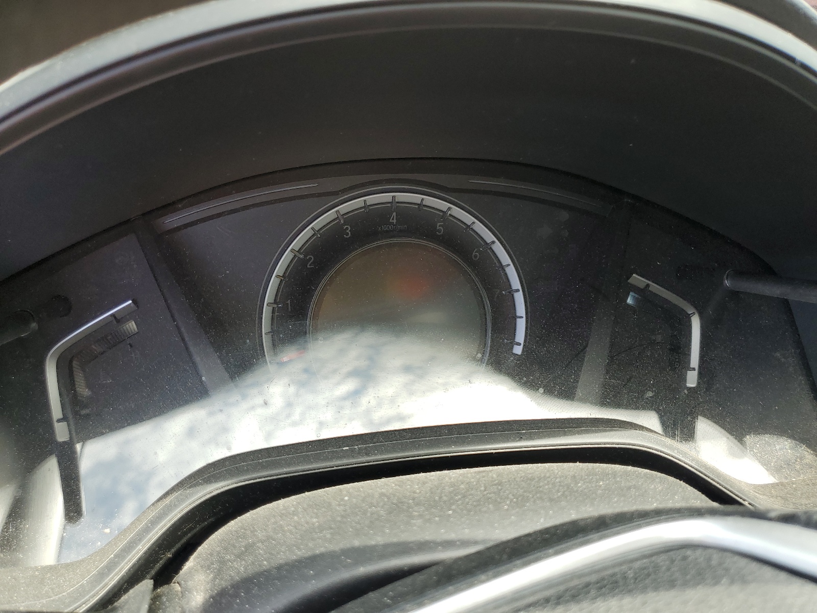 2HKRW6H36KH203102 2019 Honda Cr-V Lx