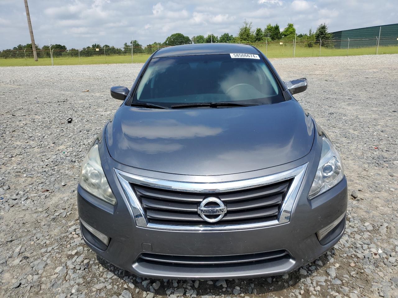 2015 Nissan Altima - Image 5