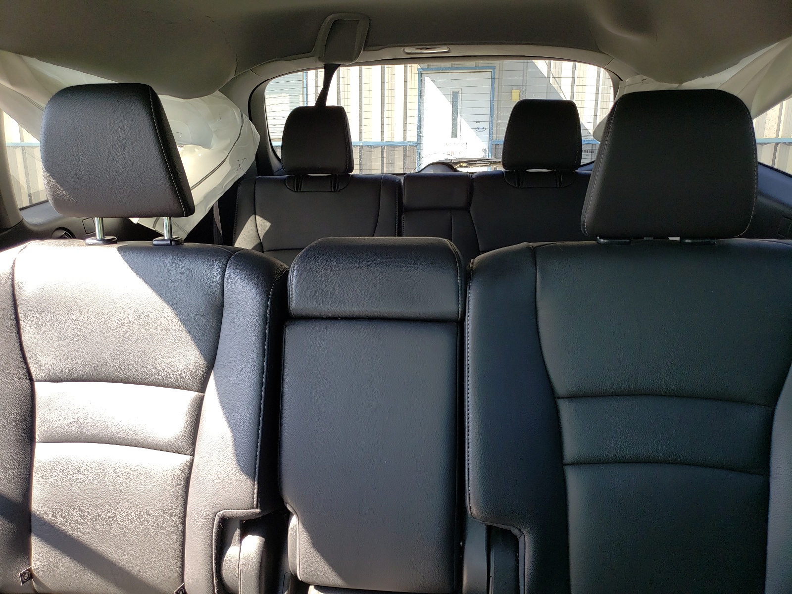 5FNYF6H52KB025040 2019 Honda Pilot Exl