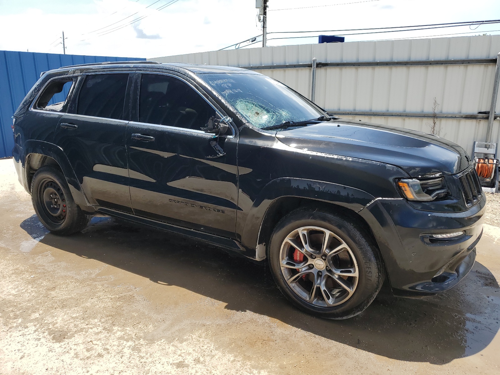 1C4RJFDJ6FC821038 2015 Jeep Grand Cherokee Srt-8