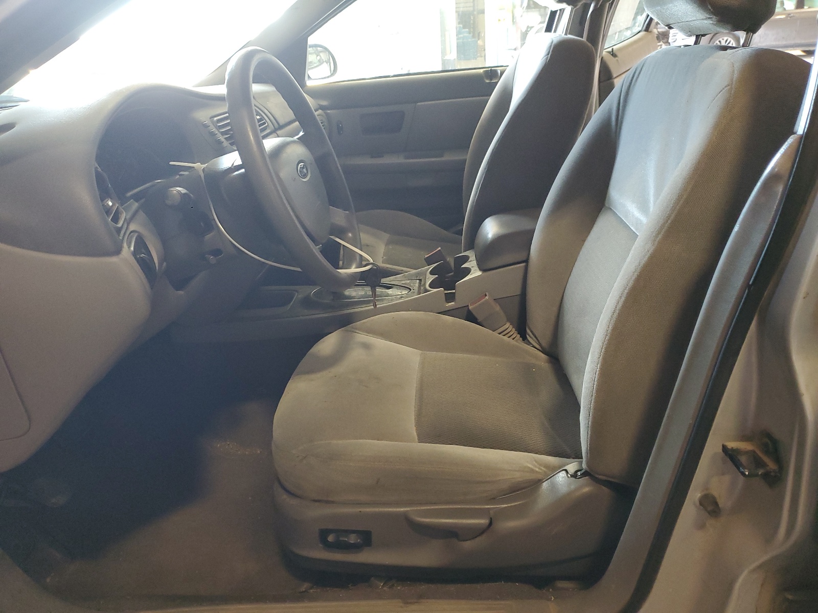 1FAFP53215A175428 2005 Ford Taurus Se