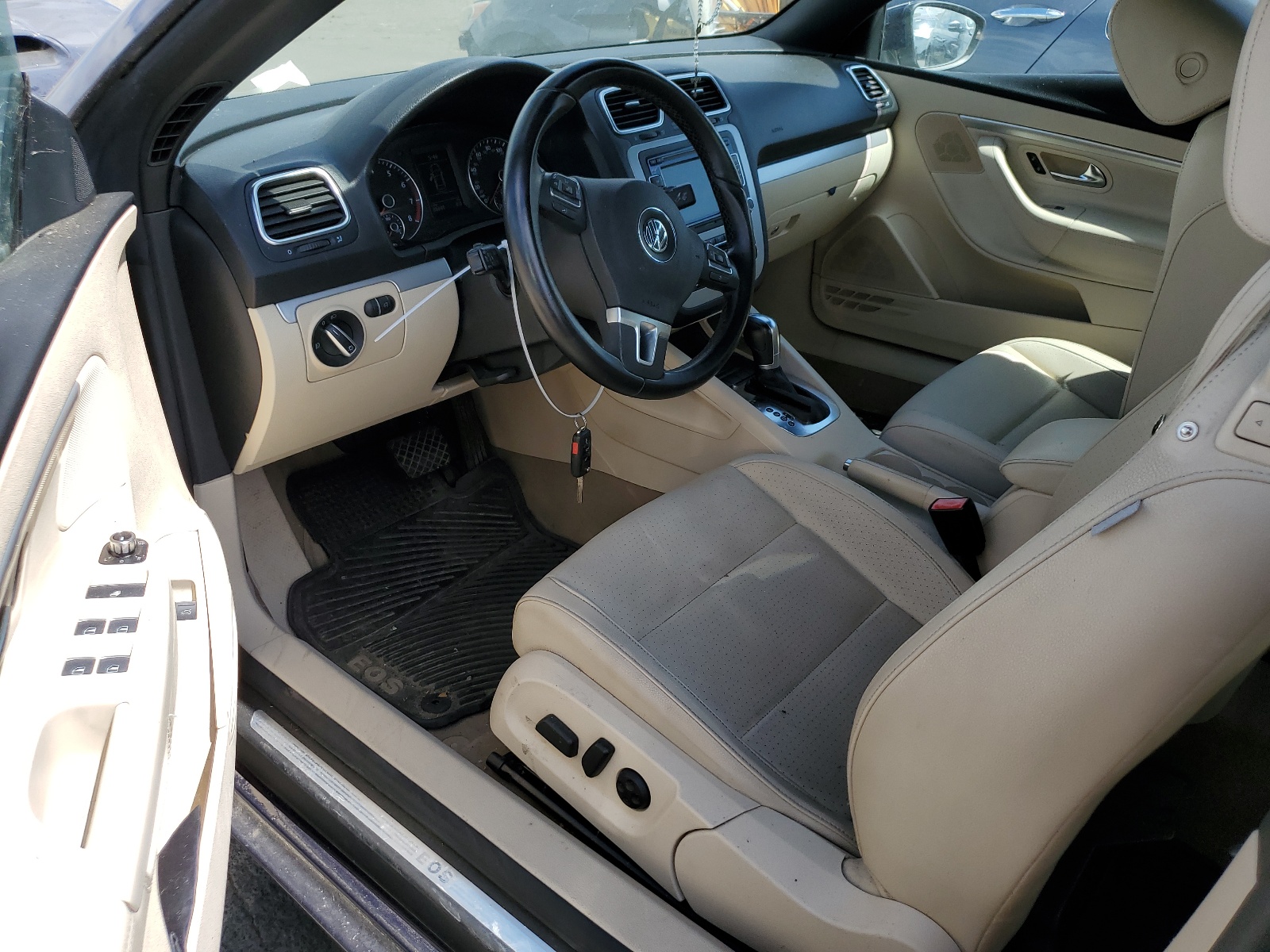 WVWBW7AH2CV009374 2012 Volkswagen Eos Komfort