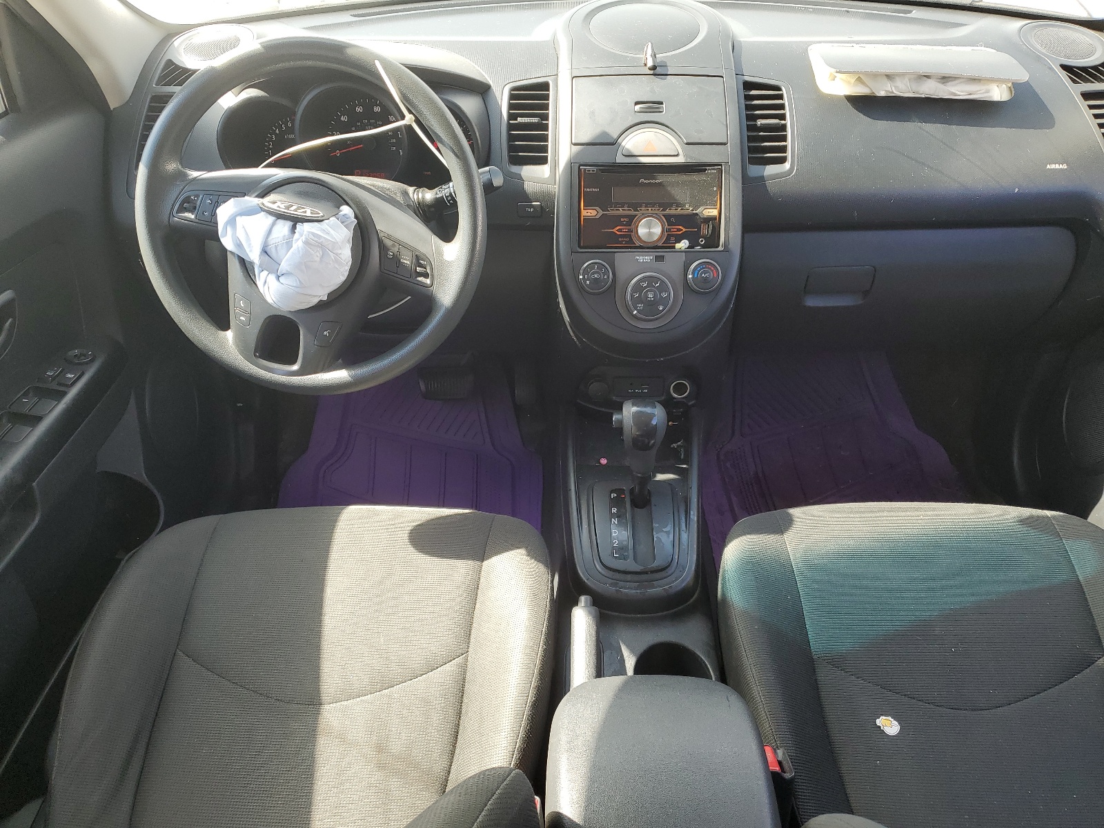 KNDJT2A29A7060861 2010 Kia Soul +