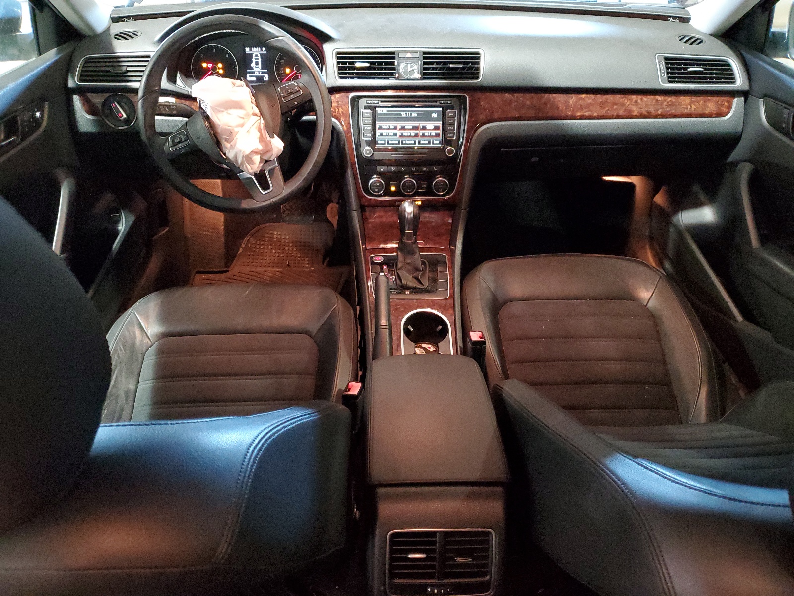 1VWCN7A31DC073833 2013 Volkswagen Passat Sel