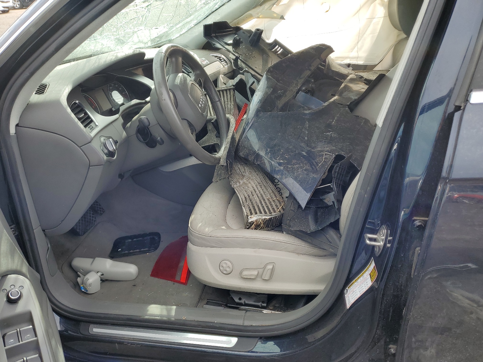 WAUFFAFL2BN048828 2011 Audi A4 Premium Plus