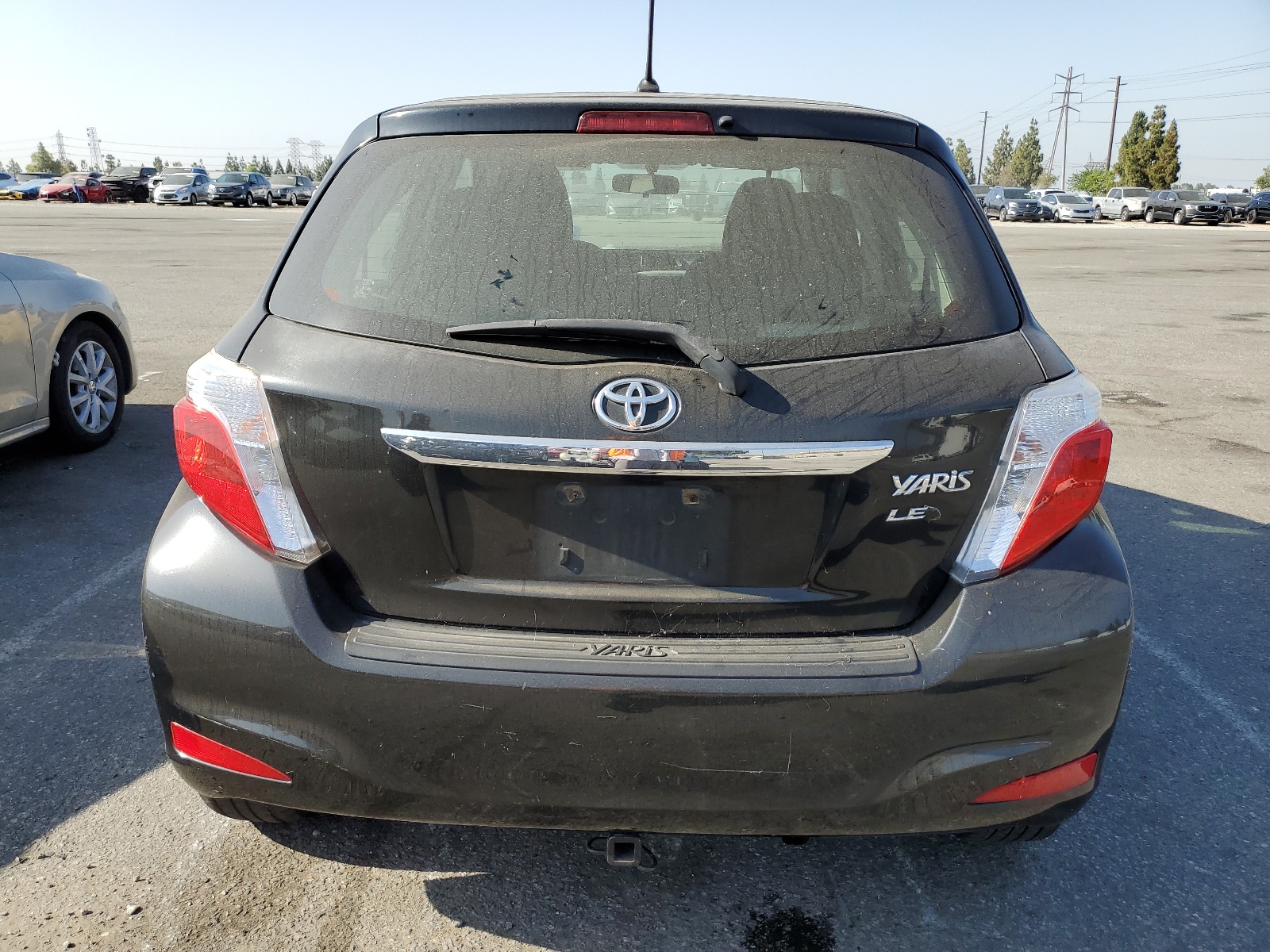 JTDKTUD35CD507713 2012 Toyota Yaris