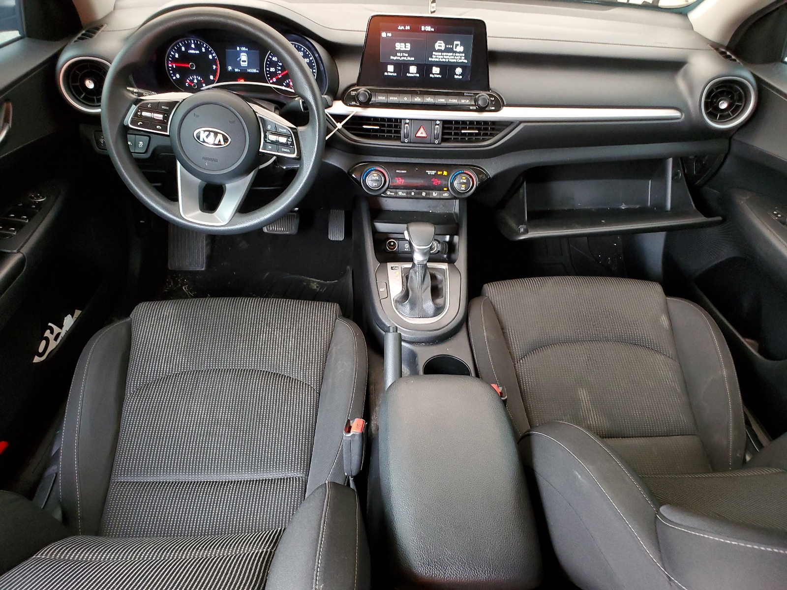 3KPF24AD9KE007701 2019 Kia Forte Fe