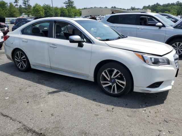 Седани SUBARU LEGACY 2017 Білий