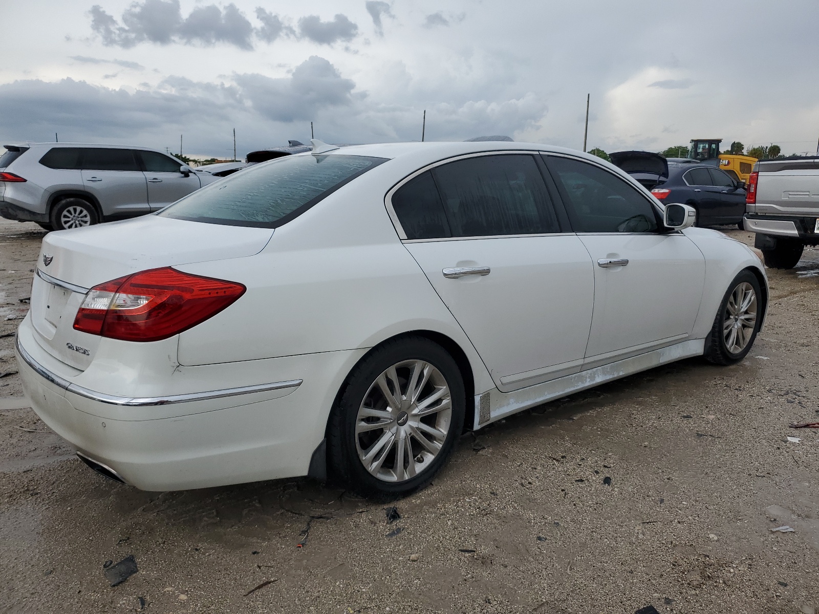 KMHGC4DD3CU207209 2012 Hyundai Genesis 3.8L