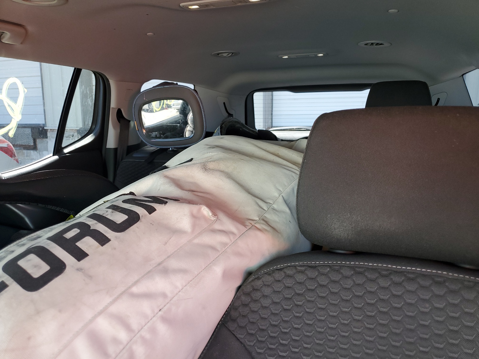 1GKKNLLA8HZ319853 2017 GMC Acadia Sle