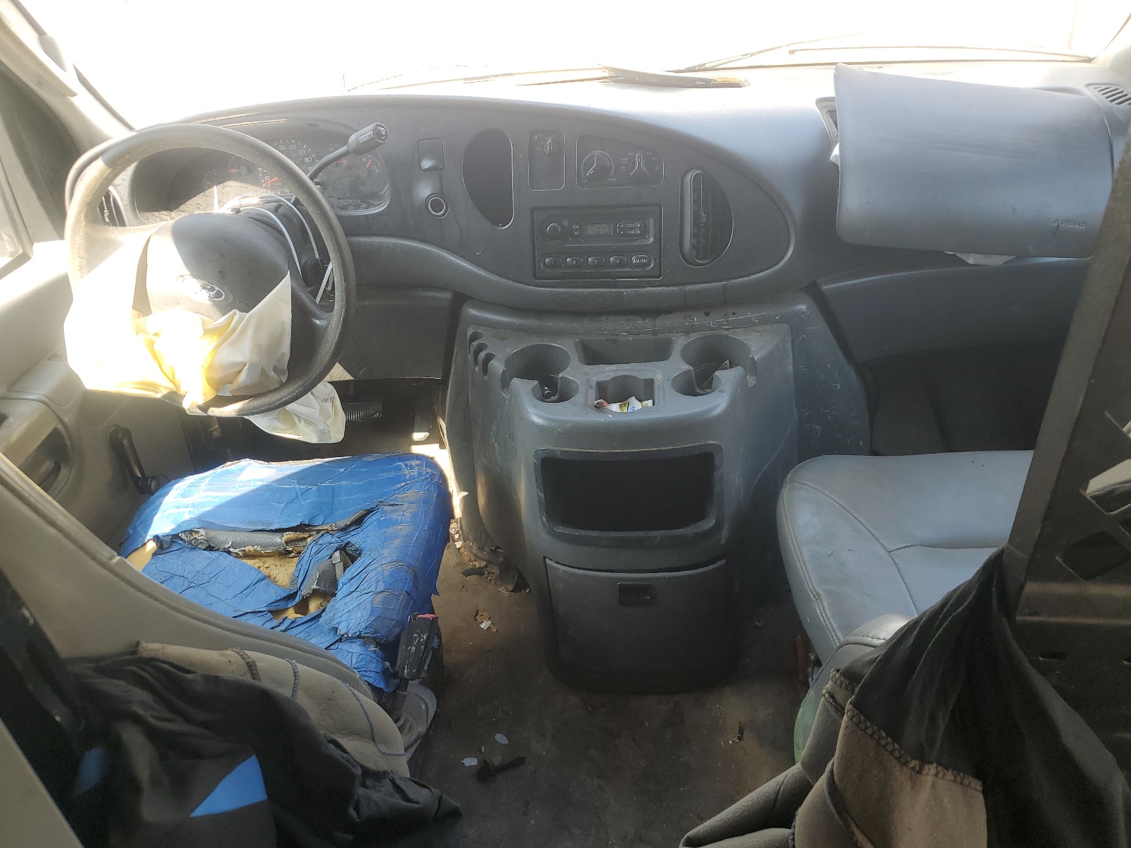 1FTRE14203HA22550 2003 Ford Econoline E150 Van