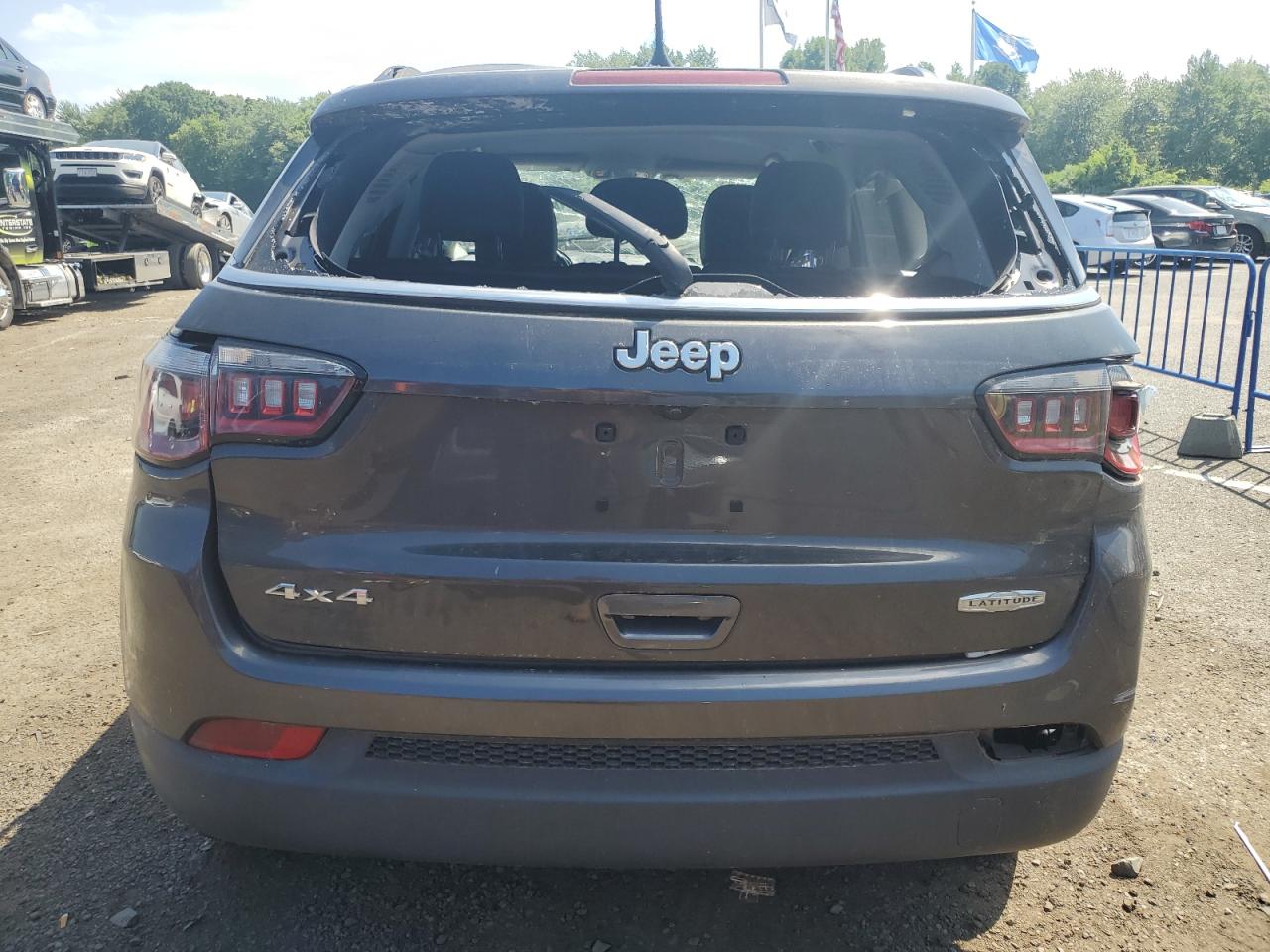 2019 Jeep Compass Latitude VIN: 3C4NJDBB4KT847182 Lot: 57610094