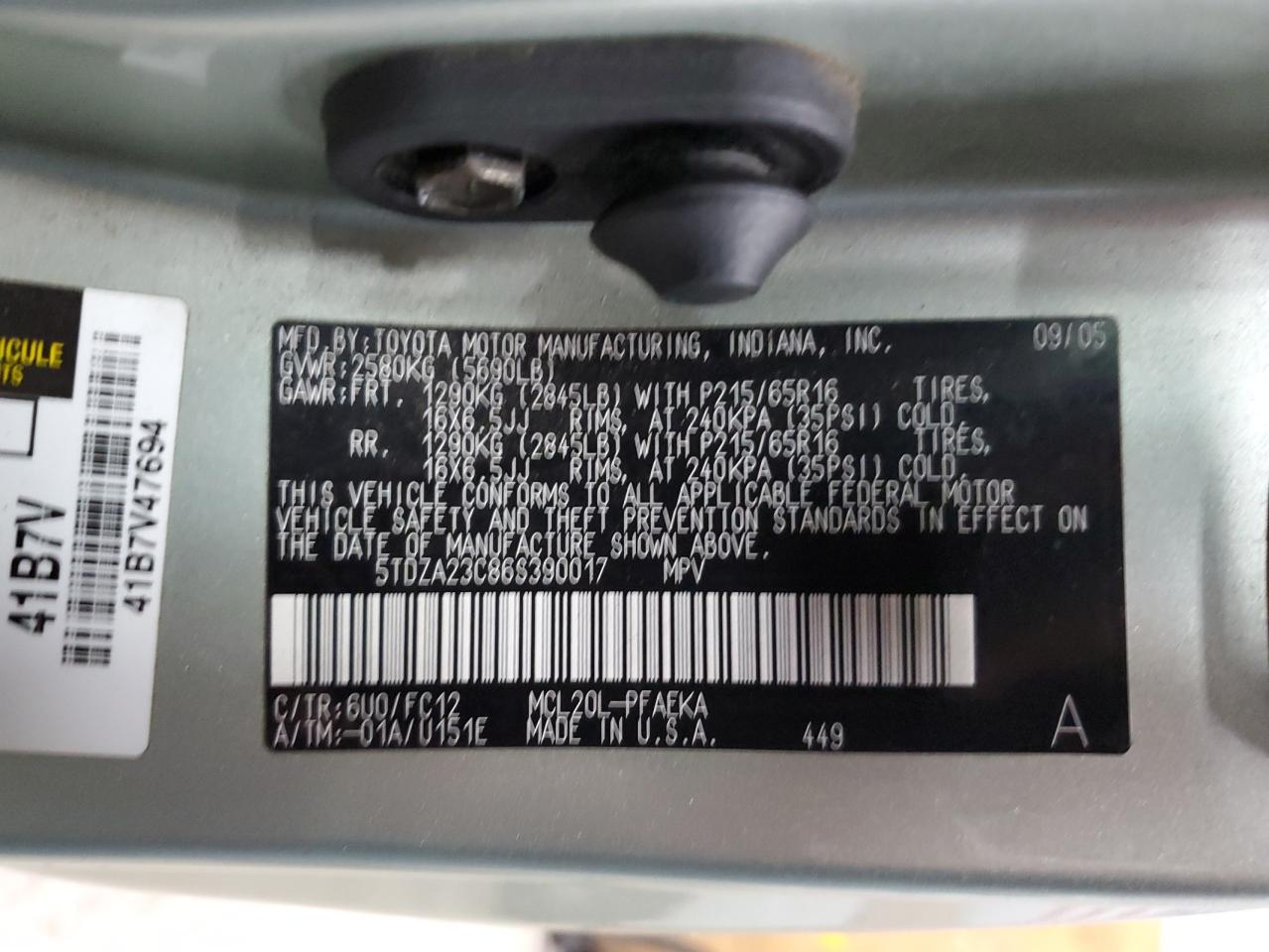 2006 Toyota Sienna - Image 13